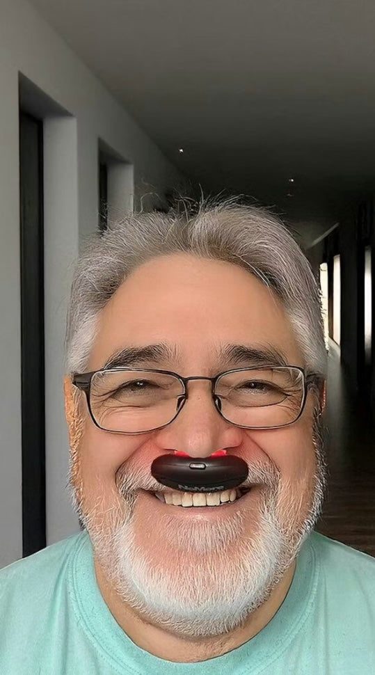 <em>Carlos . H</em>